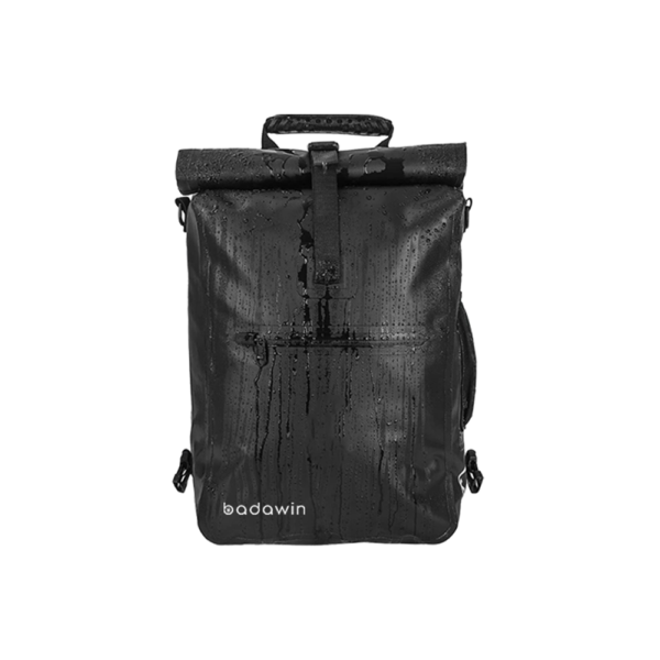 Sac à dos étanche noir de la marque Badawin convertible en sacoche pour porte-bagages