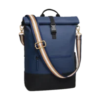 Bandoulière de sac réglable bleu avec mousquetons dorés sur un sac Anna bleu