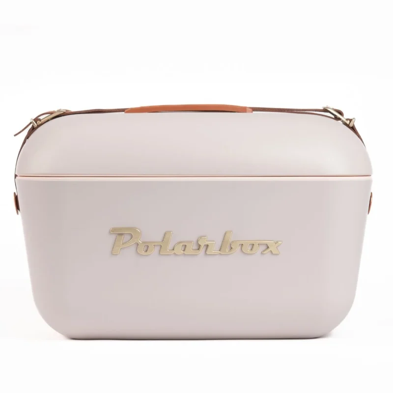 Vue de face de la glacière Polarbox Perle avec sangle en cuir marron et logo doré