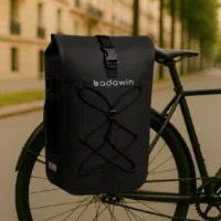 Sacoche vélo Hind Badawin noire imperméable fixée sur porte-bagages